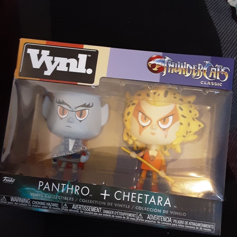 BNIB VYNL THUNDERCATS  PANTHRO & CHEETARA
